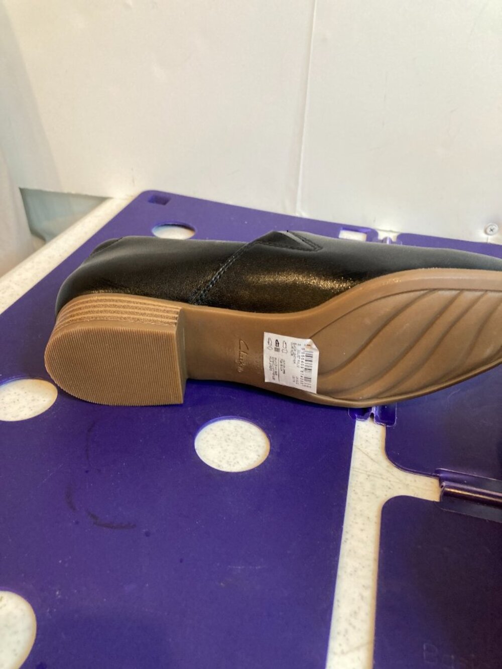 CLARKS COLLECTION LEATHER SLIP ON WOMENS SIZE 7 - Picture 4 of 7